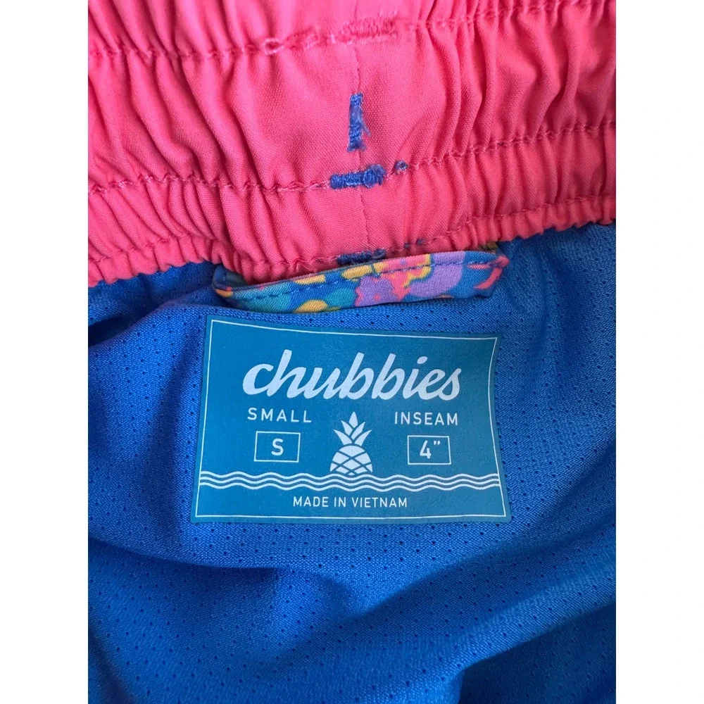Chubbies Mens Tropical Floral Swim Trunks 4 Inch Inseam Blue Pink Small Preppy